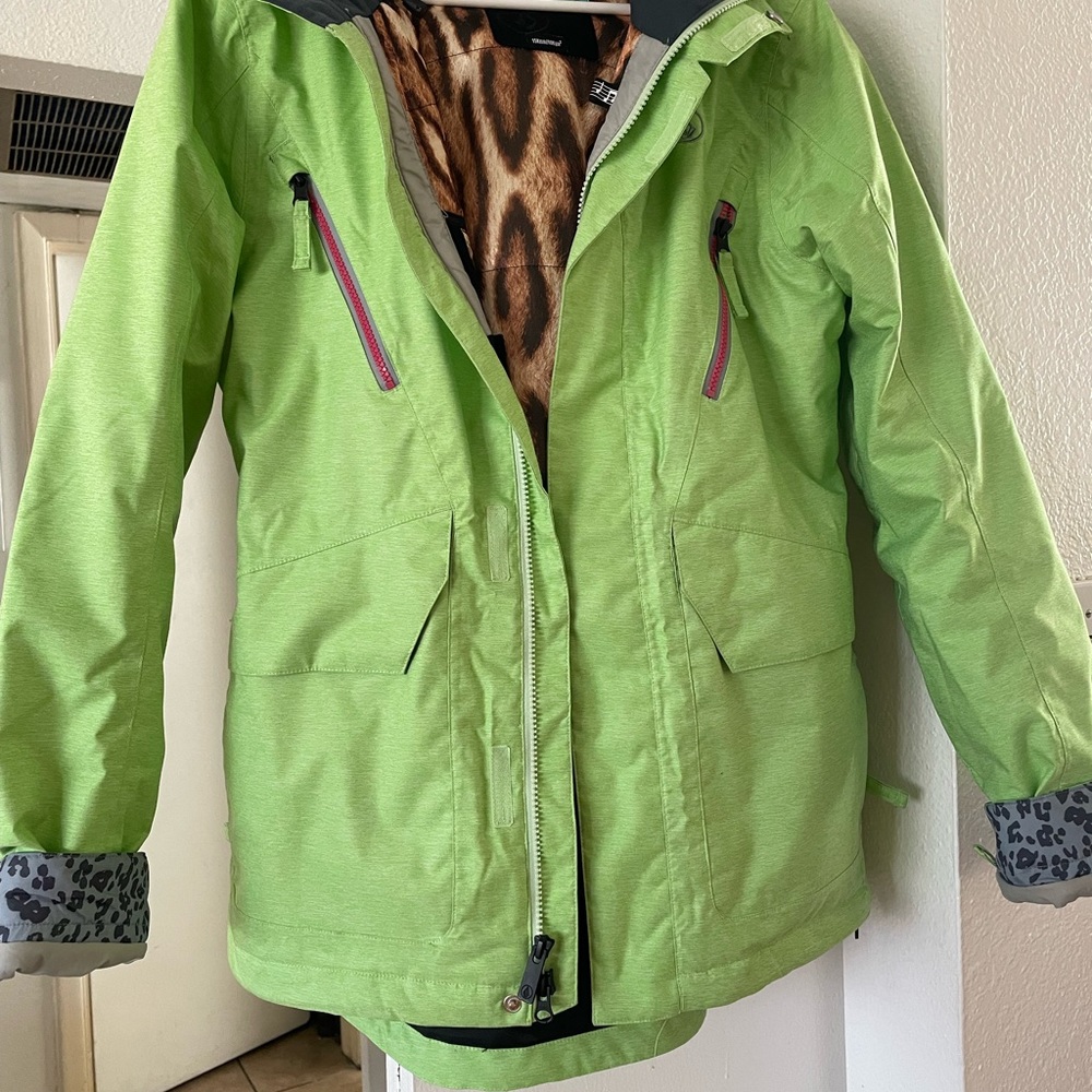 Volcom snowboarding jacket lime green excellent condition